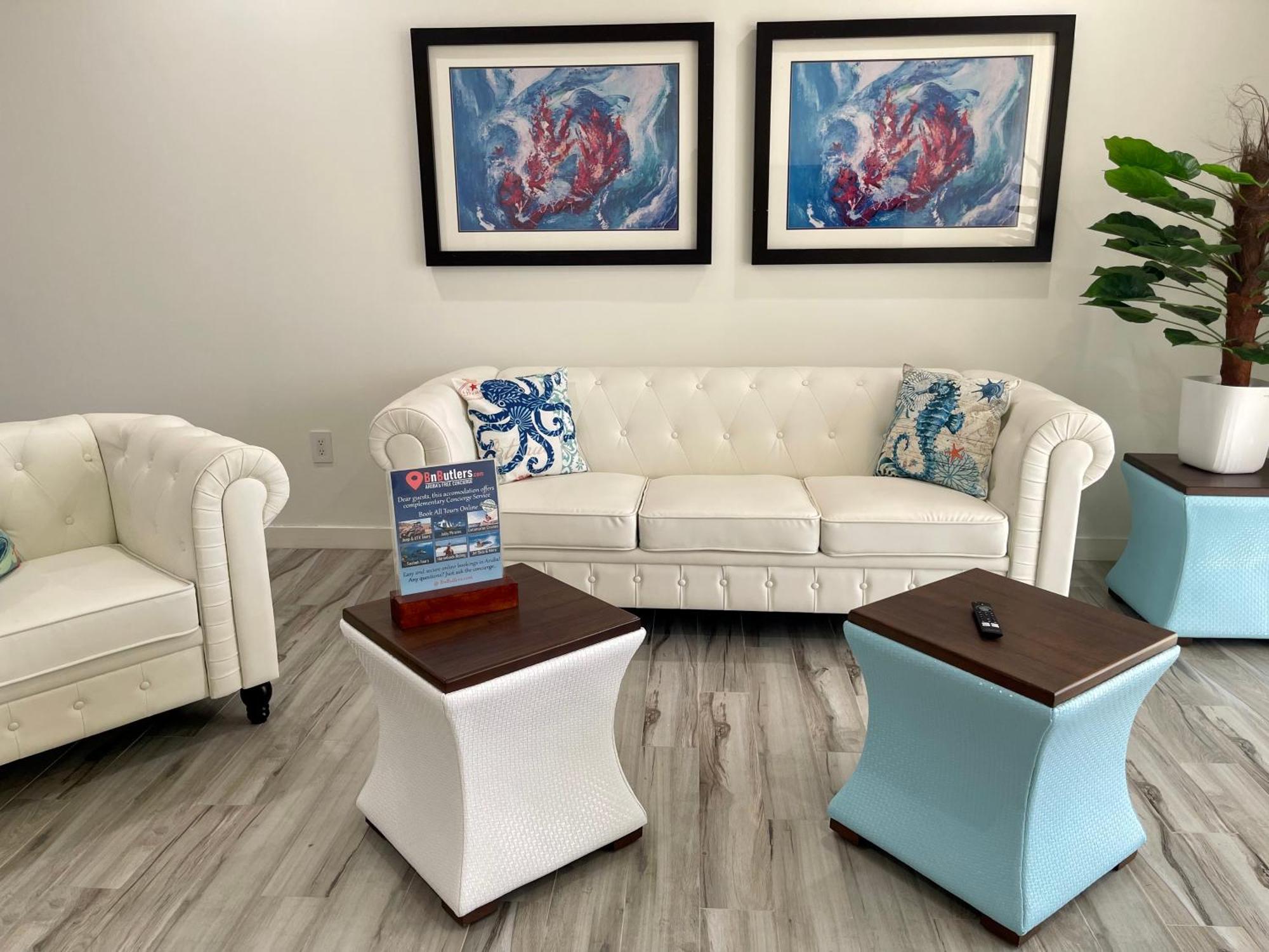 The Cove - Condo Hotel - Palm Beach Strip 외부 사진